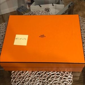 Hermès Box